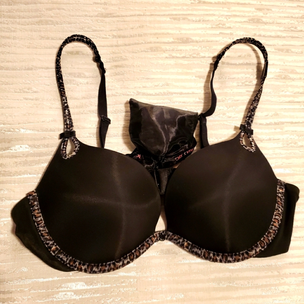 NWT Victoria's Secret Sexy Little Things Push Up Bra